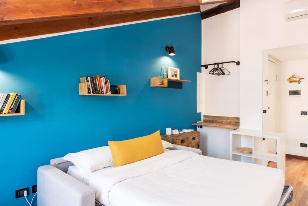 10 Minuti Metro Stazione - Attico Moderno Apartment Mailand